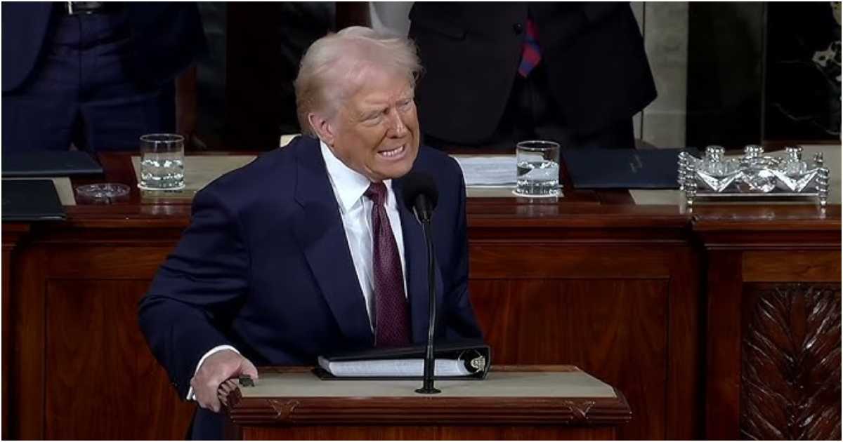 কংগ্রেসে প্রেসিডেন্ট ডনাল্ড ট্রাম্পের বক্তব্য। ছবি: রয়টার্স